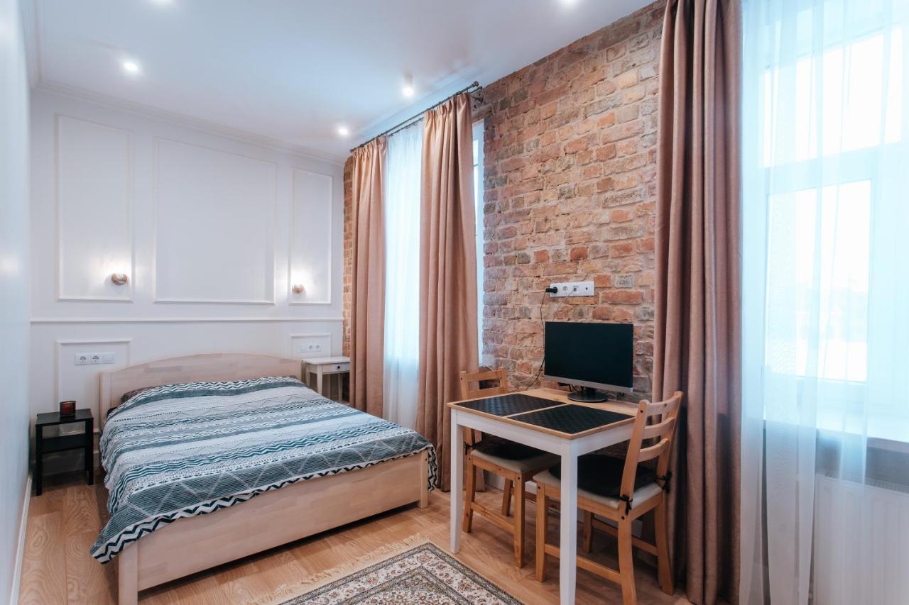 Stylish Latvian-Style Studio Apartment Near City Center, Parks, Cafes & Public Transit Rīga Exterior foto